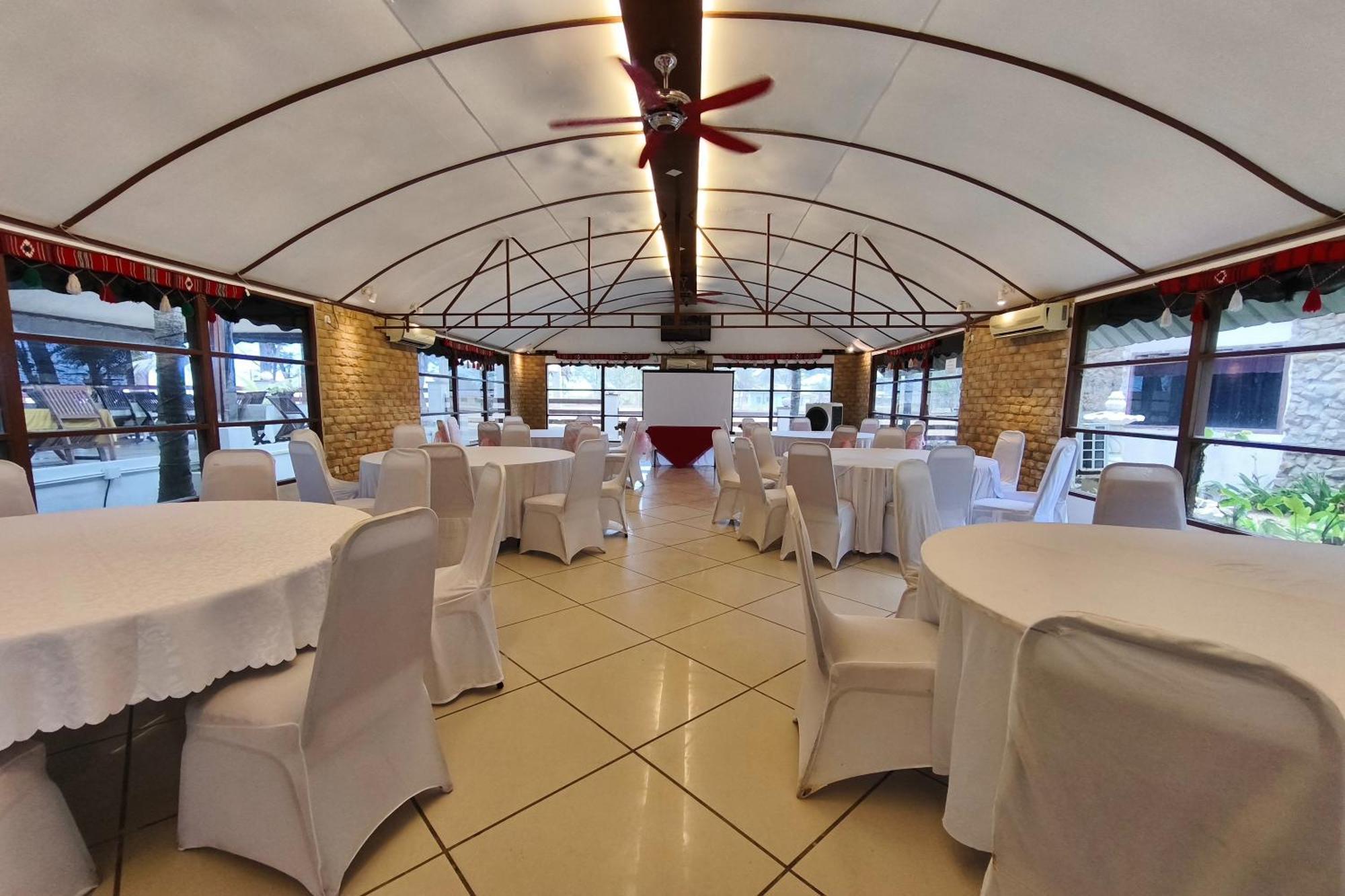 Alsafina Kijal Beach Resort & Restaurant מראה חיצוני תמונה