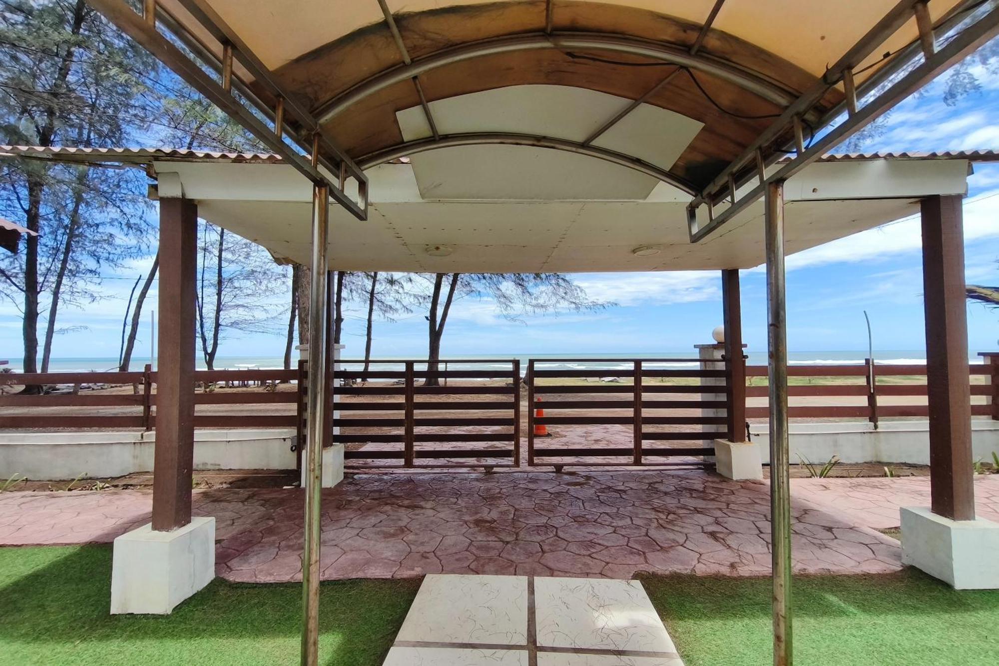 Alsafina Kijal Beach Resort & Restaurant מראה חיצוני תמונה