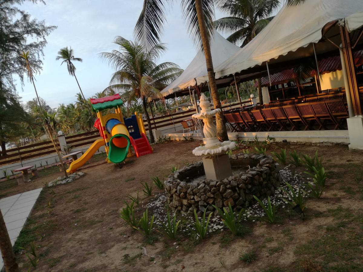 Alsafina Kijal Beach Resort & Restaurant מראה חיצוני תמונה
