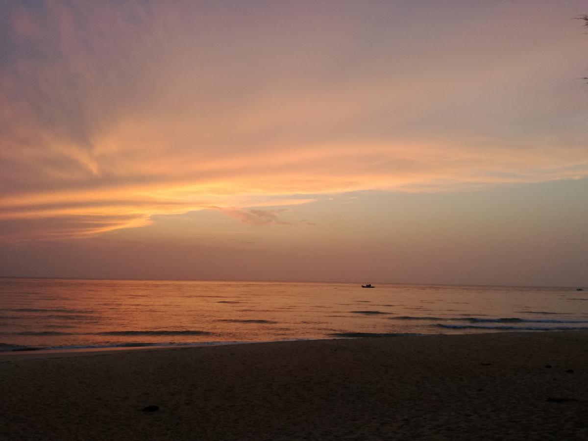 Alsafina Kijal Beach Resort & Restaurant מראה חיצוני תמונה